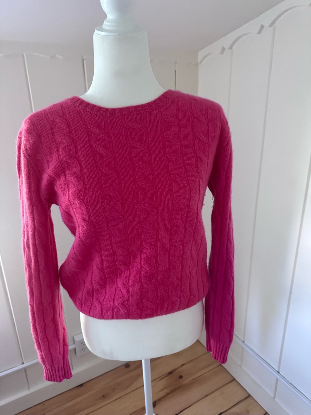 Ralph Lauren Iconic Cashmere Bright Pink Cable-Knit Crewneck Sweater